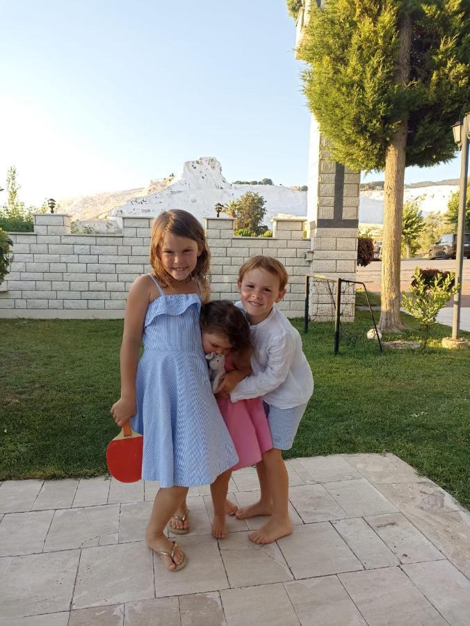 Hotel HAL-TUR Pamukkale Bagian luar foto