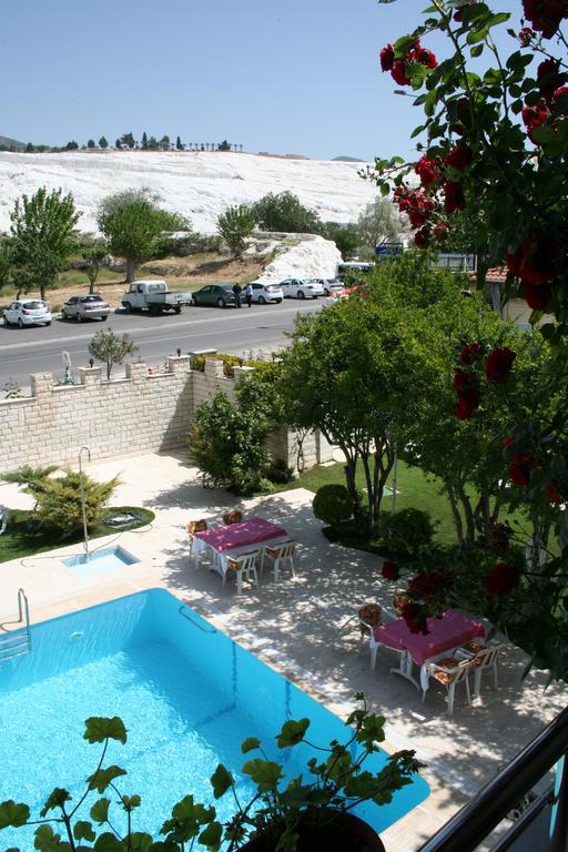 Hotel HAL-TUR Pamukkale Bagian luar foto