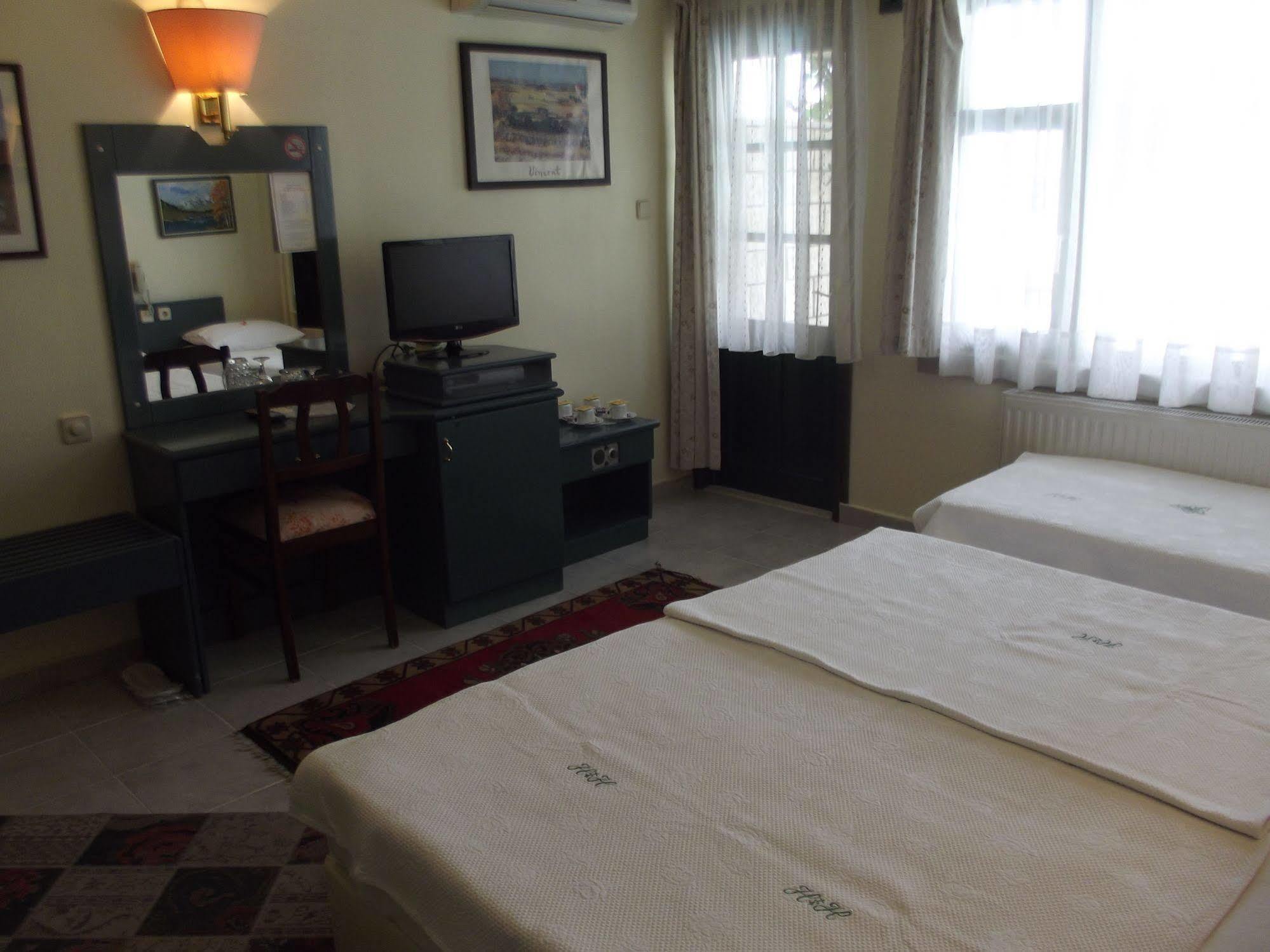 Hotel HAL-TUR Pamukkale Bagian luar foto
